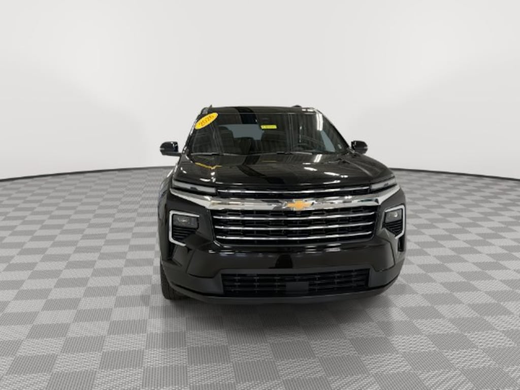 Used 2026 Chevrolet Traverse LT SUV