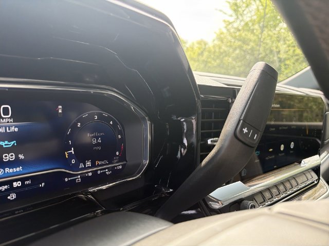 2025 Chevrolet Silverado 3500HD LTZ - Photo 30