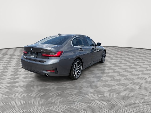 2022 BMW 3 Series 330i - Photo 10