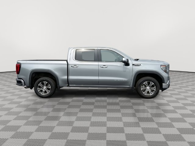 2025 GMC Sierra 1500 SLT - Photo 13