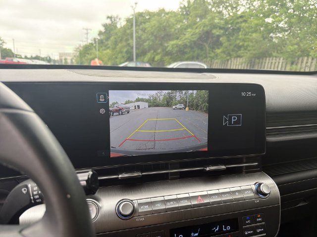 2025 Hyundai Kona SEL - Photo 24