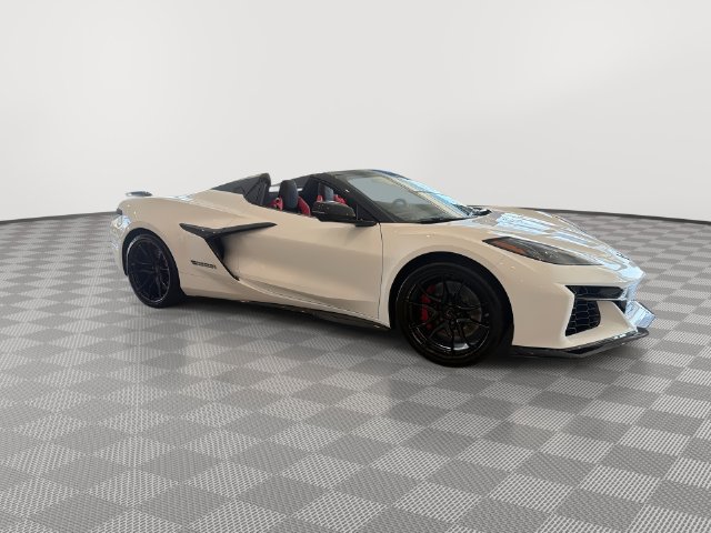 2027 Chevrolet Corvette 2LT - Photo 13