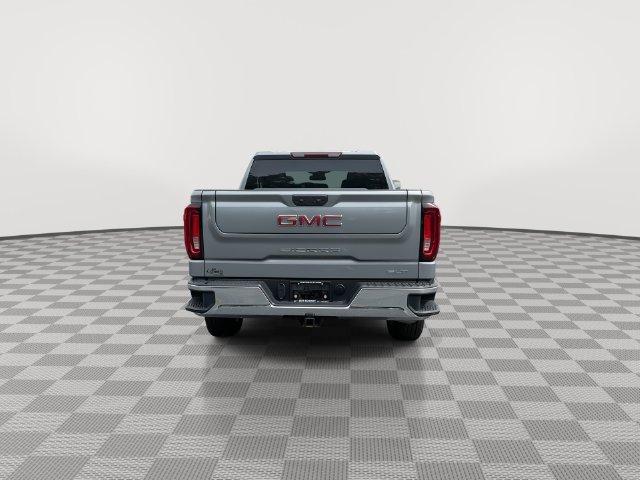 2025 GMC Sierra 1500 SLT - Photo 10