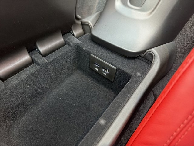 2027 Chevrolet Corvette 2LT - Photo 27