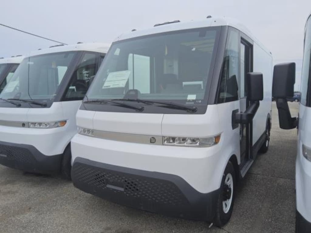 Used 2024 Brightdrop Zevo 400 EJY Van
