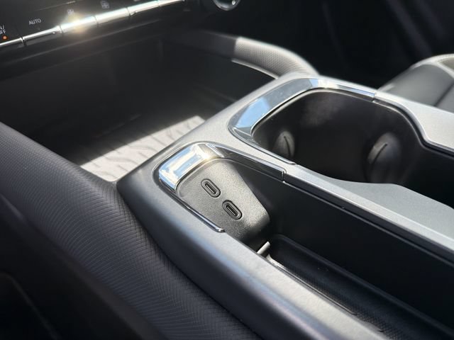2026 Chevrolet Equinox EV RS - Photo 29