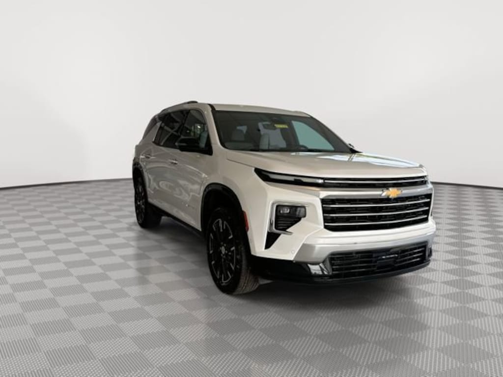 Used 2024 Chevrolet Traverse Premier SUV