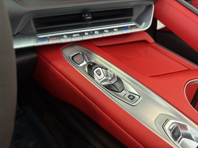 2027 Chevrolet Corvette 2LT - Photo 28