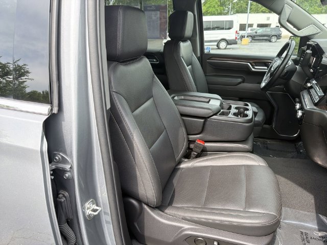 2025 GMC Sierra 1500 SLT - Photo 19