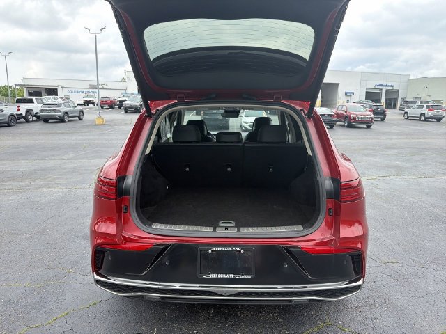 2026 GENESIS GV70 Standard - Photo 16