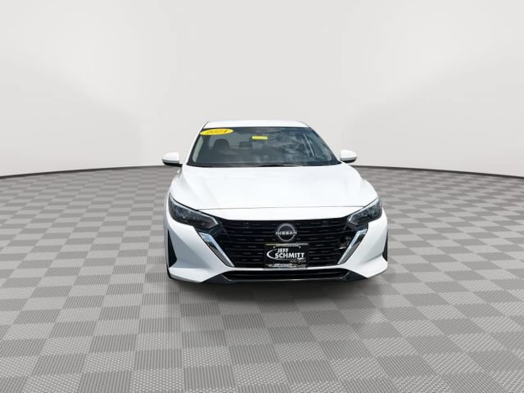 Used 2024 Nissan Sentra SV Sedan