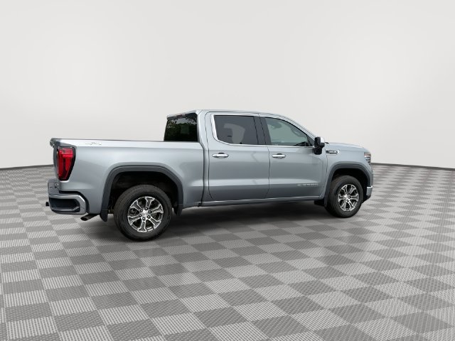 2025 GMC Sierra 1500 SLT - Photo 12