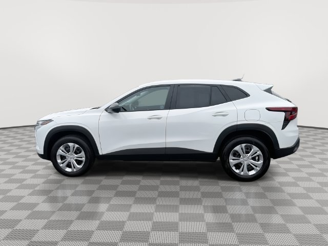2026 Chevrolet Trax LS - Photo 7