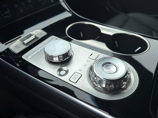 2026 GENESIS GV70 Standard - Photo 29