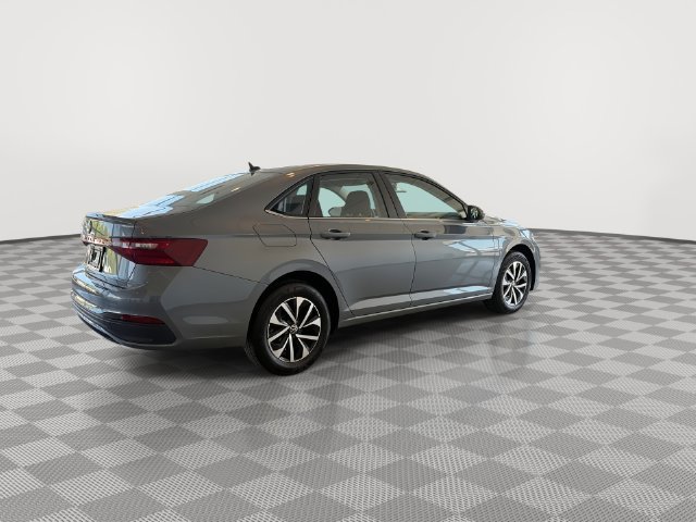 2025 Volkswagen Jetta S - Photo 12
