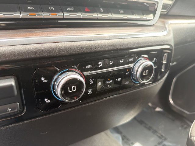 2025 GMC Sierra 1500 SLT - Photo 31