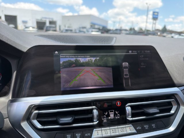 2022 BMW 3 Series 330i - Photo 27