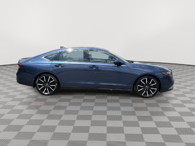 2024 Honda Accord Hybrid Touring - Photo 12