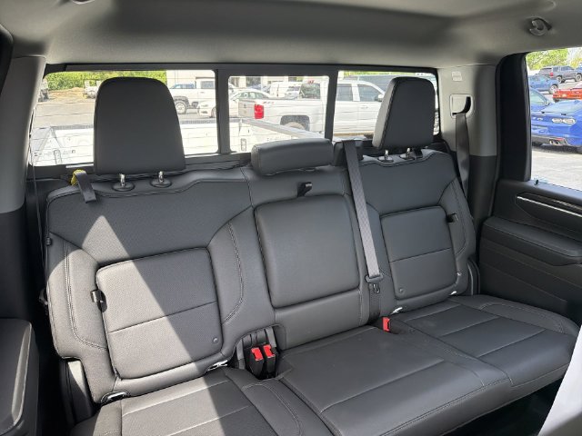 2025 Chevrolet Silverado 3500HD LTZ - Photo 17