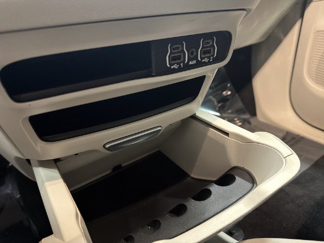 2024 Chrysler Pacifica Touring L - Photo 27