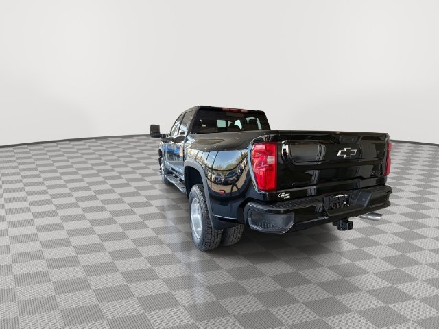 2026 Chevrolet Silverado 3500HD High Country - Photo 9