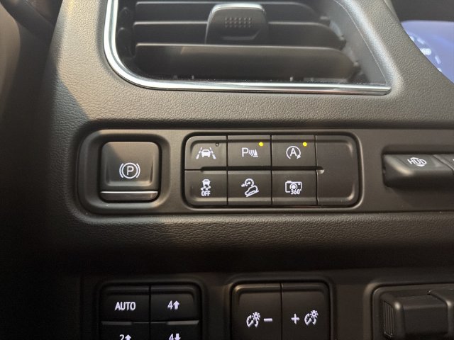 2024 Chevrolet Suburban High Country - Photo 34