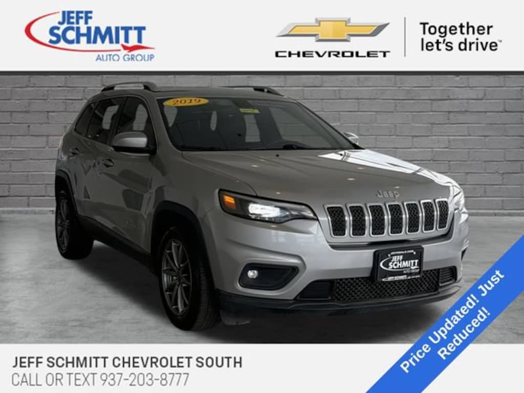 Used 2019 Jeep Cherokee Latitude Plus FWD SUV
