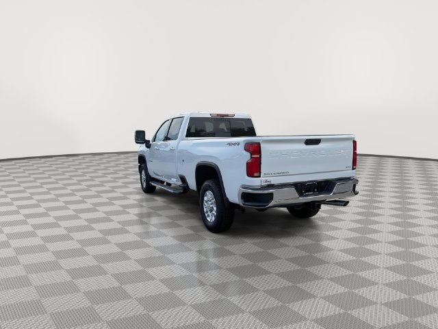 2025 Chevrolet Silverado 3500HD LTZ - Photo 9