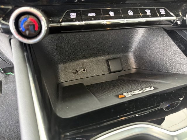 2026 Chevrolet Traverse High Country - Photo 30