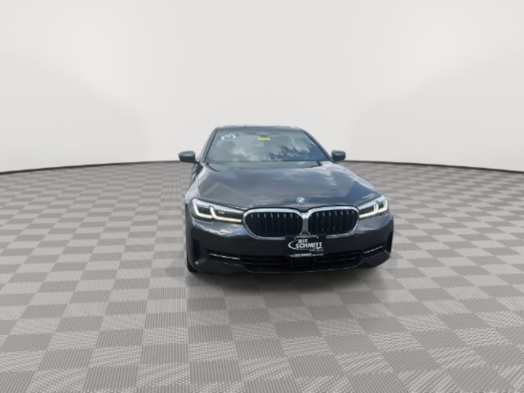 Used 2023 BMW 530 i xDrive Sedan