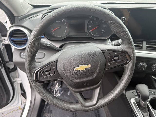 2026 Chevrolet Trax LS - Photo 27