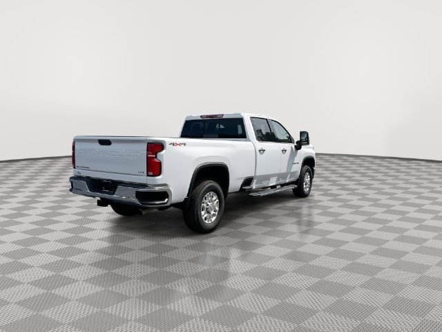 2025 Chevrolet Silverado 3500HD LTZ - Photo 11