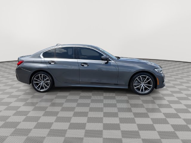 2022 BMW 3 Series 330i - Photo 12