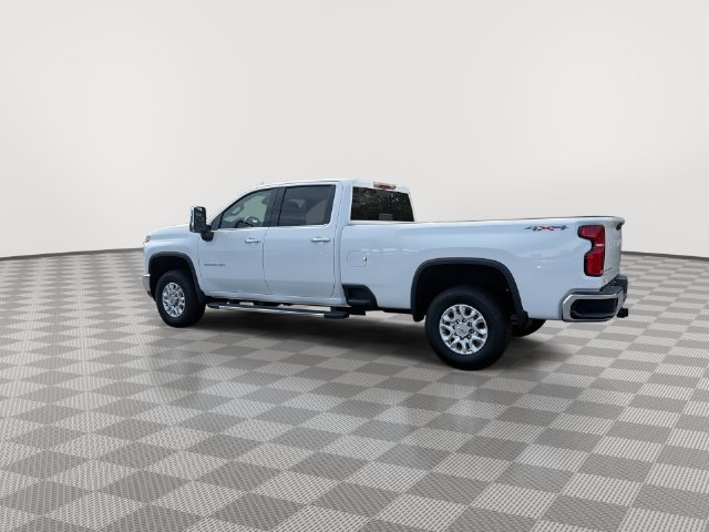 2025 Chevrolet Silverado 3500HD LTZ - Photo 8