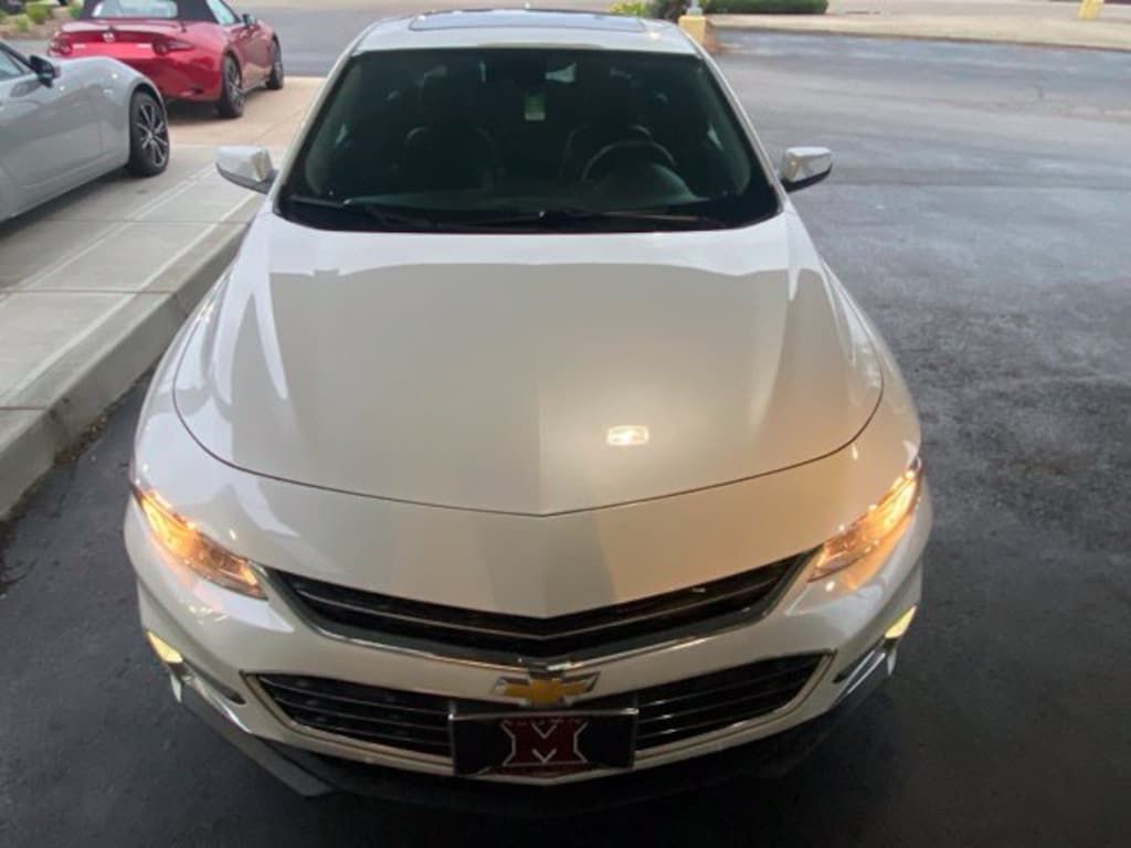 Used 2017 Chevrolet Malibu Premier w/2LZ Sedan