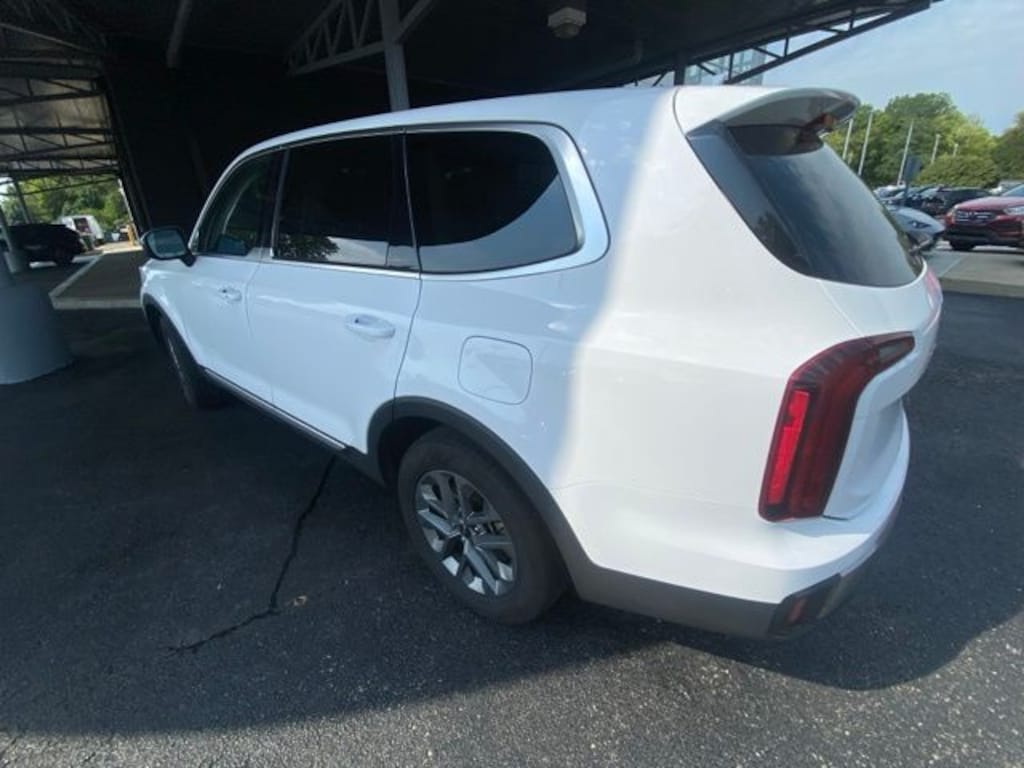 Used 2025 Kia Telluride LX SUV