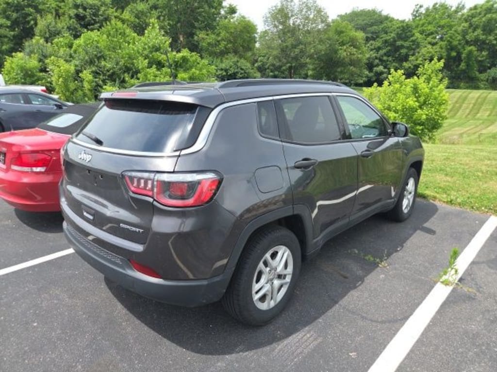 Used 2019 Jeep Compass Sport FWD SUV