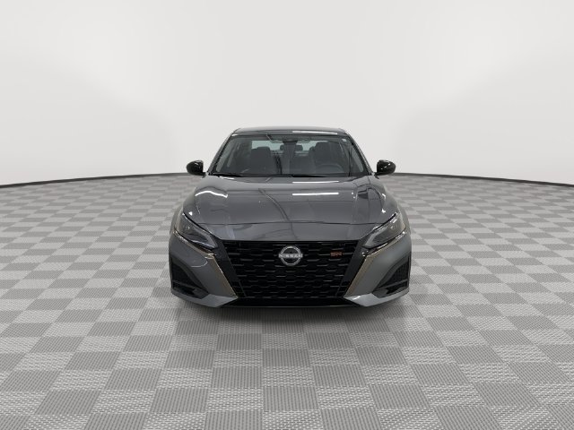 Used 2025 Nissan Altima SR Sedan