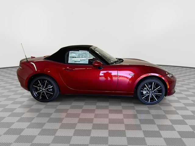 2026 Mazda MX-5 Miata Grand Touring - Photo 12