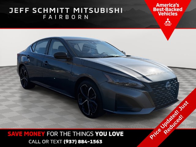 2025 Nissan Altima SR