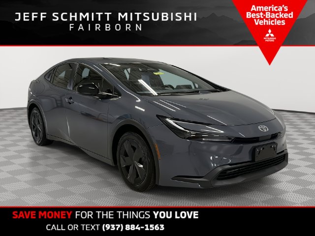 2025 Toyota Prius LE