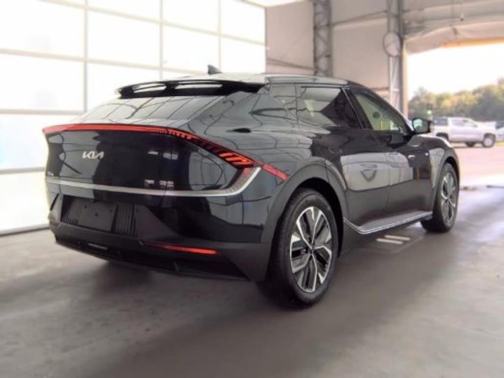 Used 2024 Kia EV6 Light Long Range SUV