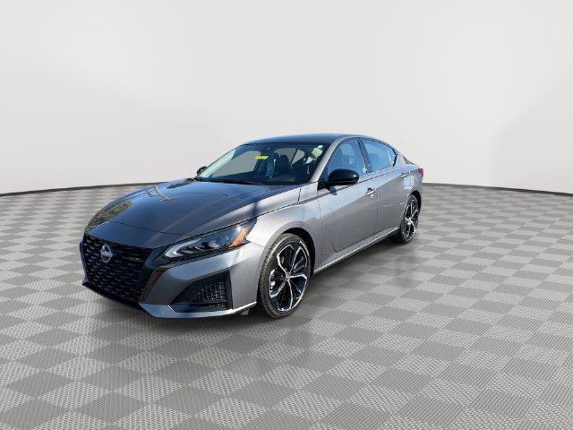 Used 2025 Nissan Altima 2.5 SR Sedan