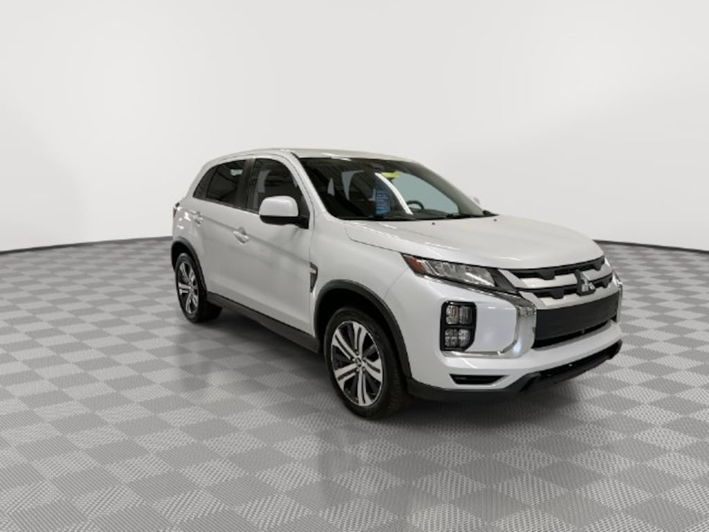 Used 2024 Mitsubishi Outlander Sport 2.0 SE SUV