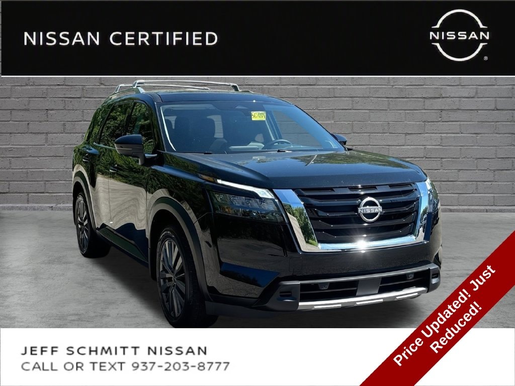 Certified 2025 Nissan Pathfinder SL SUV