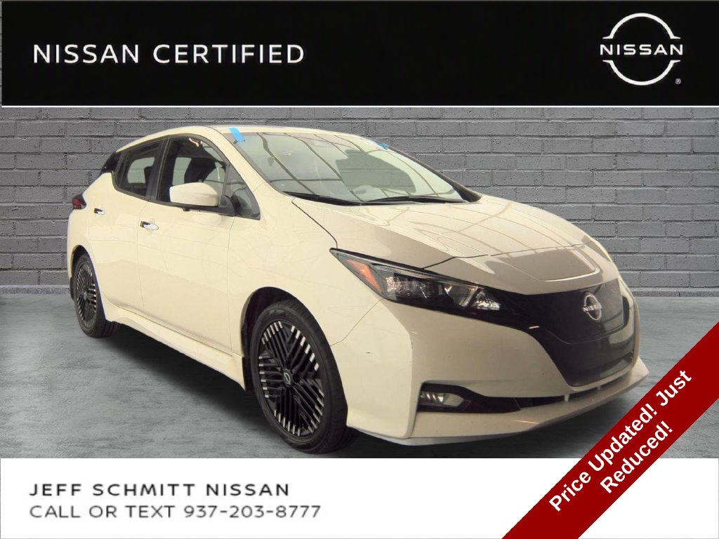 2025 Nissan LEAF