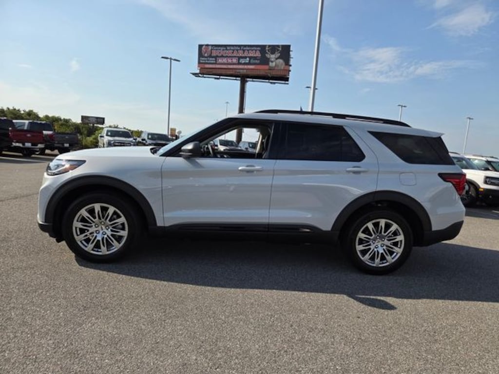 New 2026 Ford Explorer Active SUV