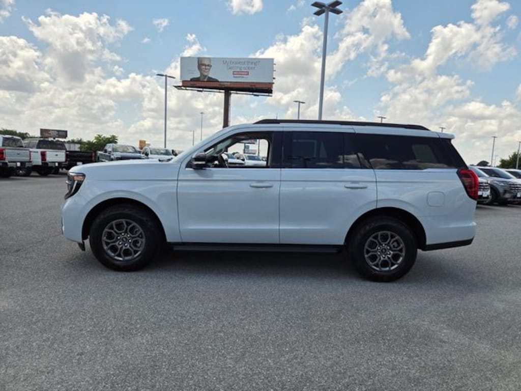 New 2026 Ford Expedition Active SUV