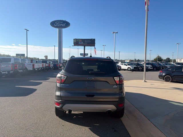 Used 2017 Ford Escape SE SUV