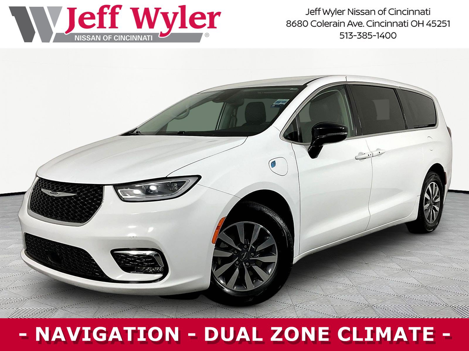 2024 Chrysler Pacifica PHEV